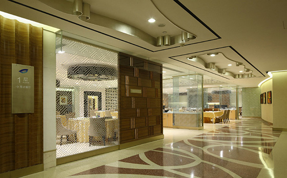 使用香蕉在线播放防火板裝修的靜雅海鮮高檔餐廳